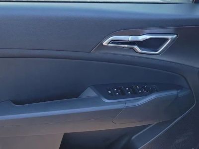 2026 Kia Sportage Hybrid — detail view