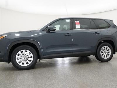 2026 Toyota Grand Highlander - Photo 22