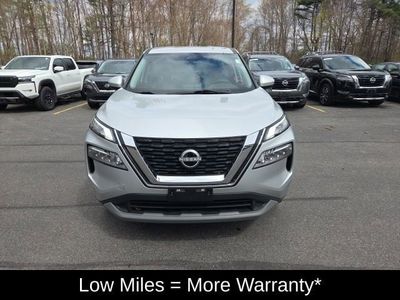 2023 Nissan Rogue SV - Photo 1