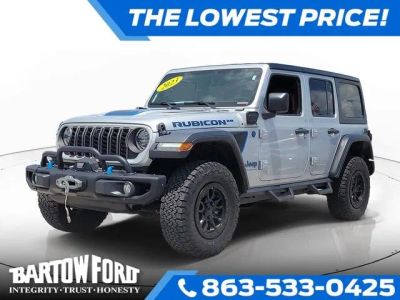 2023 Jeep Wrangler Rubicon 20th Anniversary Edition 4xe in Silver — front three-quarter view