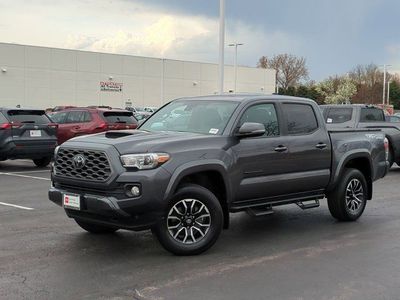 2023 Toyota Tacoma - Photo 2