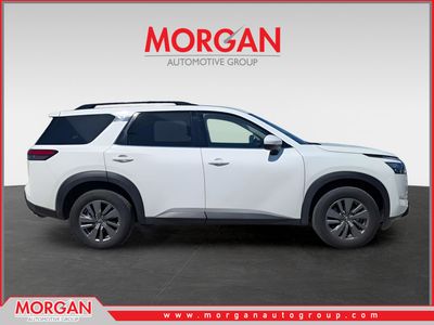 2025 Nissan Pathfinder - Photo 2