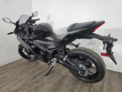 2026 Yamaha YZF-R3 - Photo 7