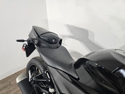 2026 Yamaha YZF-R3 - Photo 13