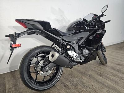 2026 Yamaha YZF-R3 - Photo 9