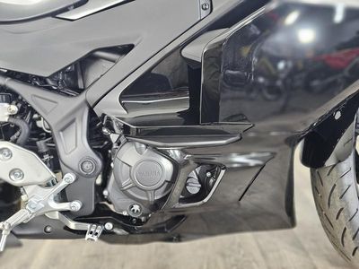 2026 Yamaha YZF-R3 - Photo 14