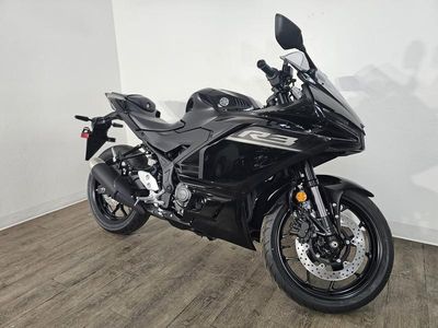 2026 Yamaha YZF-R3 - Photo 3