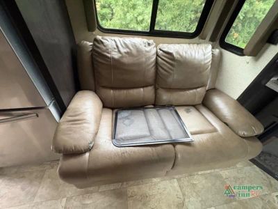 2017 Heartland Road Warrior — photo 9 view