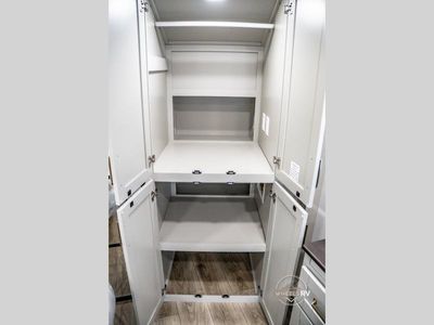 2026 Brinkley Model Z - Photo 30