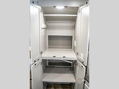 2026 Brinkley Model Z - Photo 27