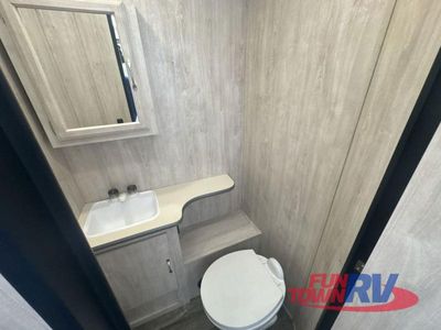 2025 Gulf Stream RV Yellowstone Vintage - Photo 24
