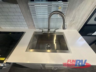 2025 Gulf Stream RV Yellowstone Vintage - Photo 16