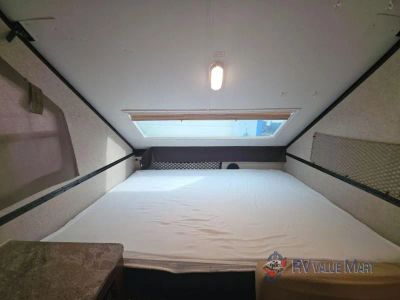 2016 Forest River RV Flagstaff Hard Side High Wall Series — photo 26 view