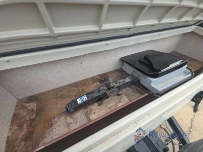 2016 Forest River RV Flagstaff Hard Side High Wall Series — photo 12 view