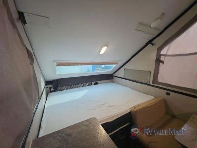 2016 Forest River RV Flagstaff Hard Side High Wall Series — photo 27 view