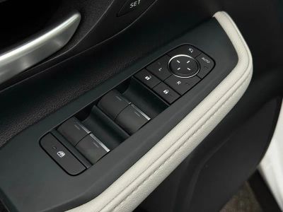 2025 Toyota Grand Highlander Hybrid MAX Limited - Photo 16