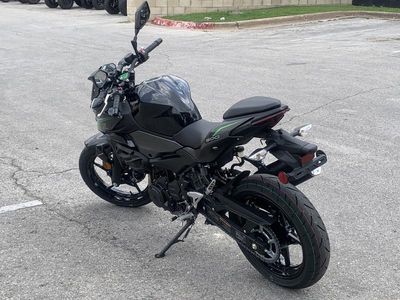 2025 Kawasaki Z500 ABS - Photo 4