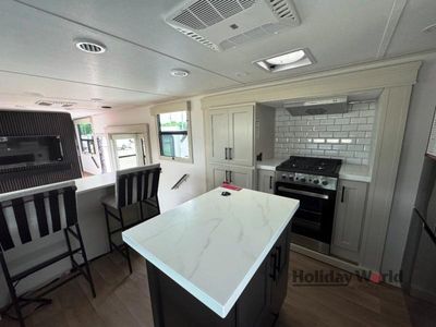 2026 Grand Design Solitude - Photo 9