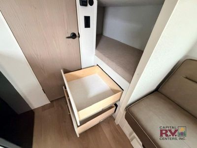 2027 Grand Design Transcend One - Photo 29