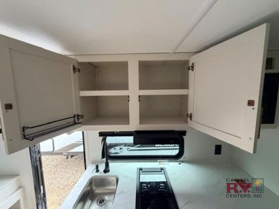 2027 Grand Design Transcend One - Photo 23