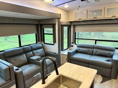 2023 Forest River RV Wildwood Heritage Glen - Photo 12