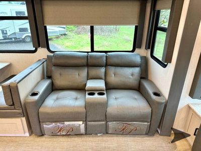 2023 Forest River RV Wildwood Heritage Glen - Photo 13