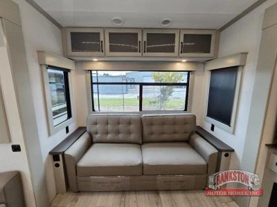 2026 Montana High Country 295RL - Photo 20