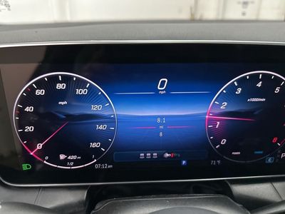 2026 Mercedes-Benz GLC — photo 11 view