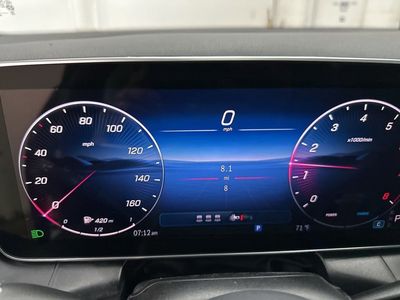 2026 Mercedes-Benz GLC — photo 42 view