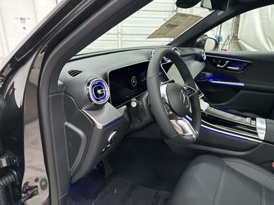 2026 Mercedes-Benz GLC — photo 8 view
