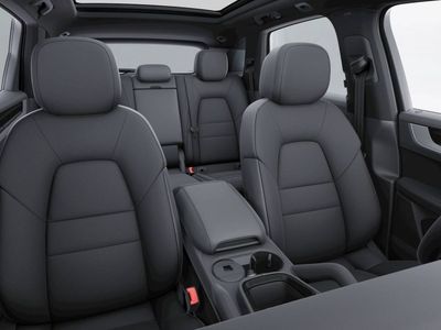 2026 Porsche Cayenne - Photo 10