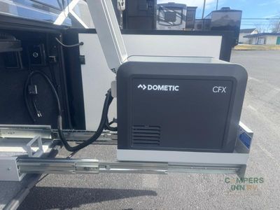 2025 Newmar Super Star — photo 16 view