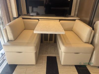 2025 Newmar Super Star — photo 45 view