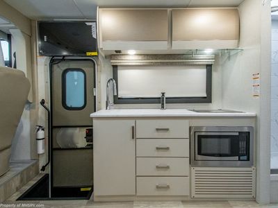 2026 Thor Motor Coach Vegas - Photo 14