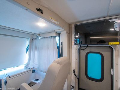 2026 Thor Motor Coach Vegas - Photo 6