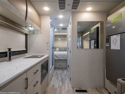 2026 Thor Motor Coach Vegas - Photo 12