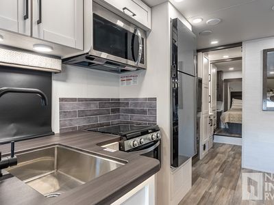 2026 Jayco Greyhawk - Photo 9