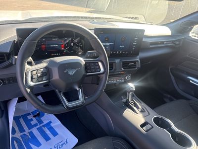 2026 Ford Mustang - Photo 22