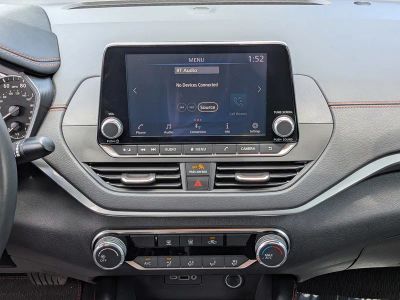 2022 Nissan Altima — photo 19 view