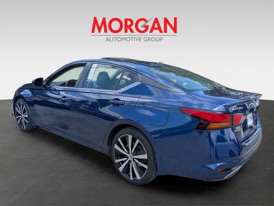 2022 Nissan Altima — engine compartment view
