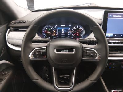 2024 Jeep Compass - Photo 12