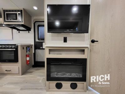 2023 Forest River Flagstaff Micro Lite - Photo 13