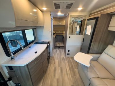 2026 Thor Motor Coach DELANO - Photo 6