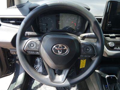 2024 Toyota Corolla — photo 12 view