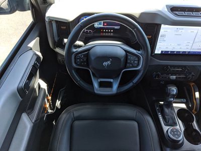 2022 Ford Bronco - Photo 14