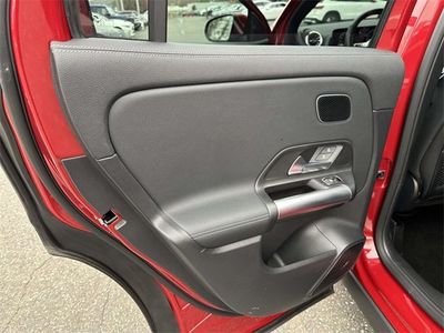 2025 Mercedes-Benz GLA - Photo 18