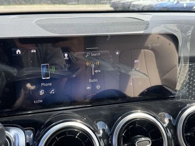 2026 Mercedes-Benz GLB — photo 26 view