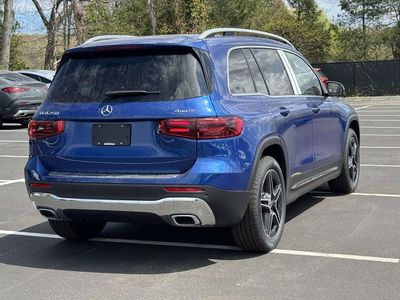2026 Mercedes-Benz GLB — photo 10 view