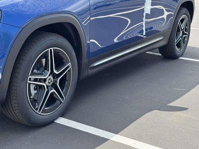 2026 Mercedes-Benz GLB — photo 13 view