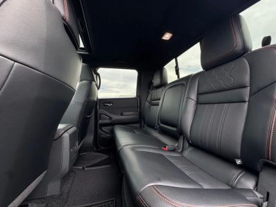 2023 Nissan Frontier - Photo 18